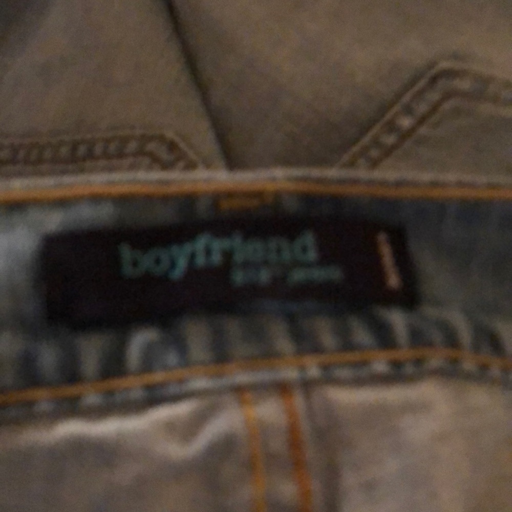 Levi distressed jean shorts